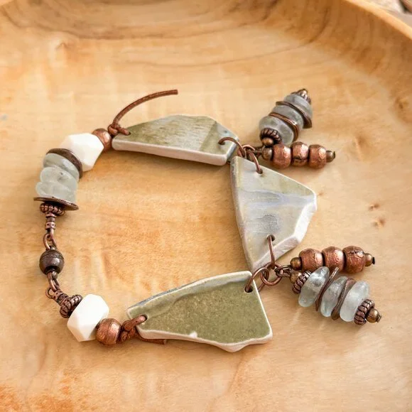 Chunky boho glass bead bracelet with copper charms - Picture 6 of 10